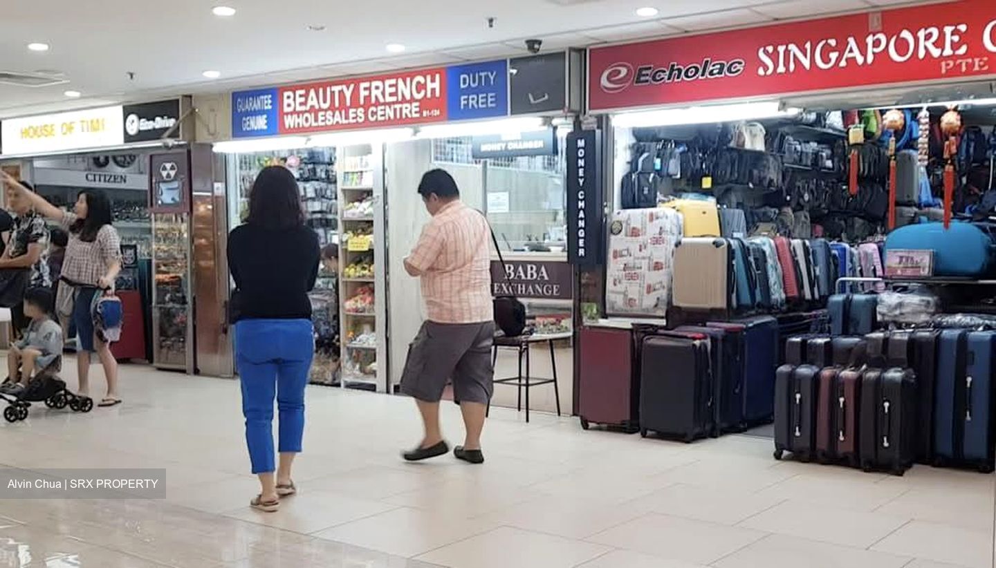 Lucky Plaza (D9), Shop House #628798841